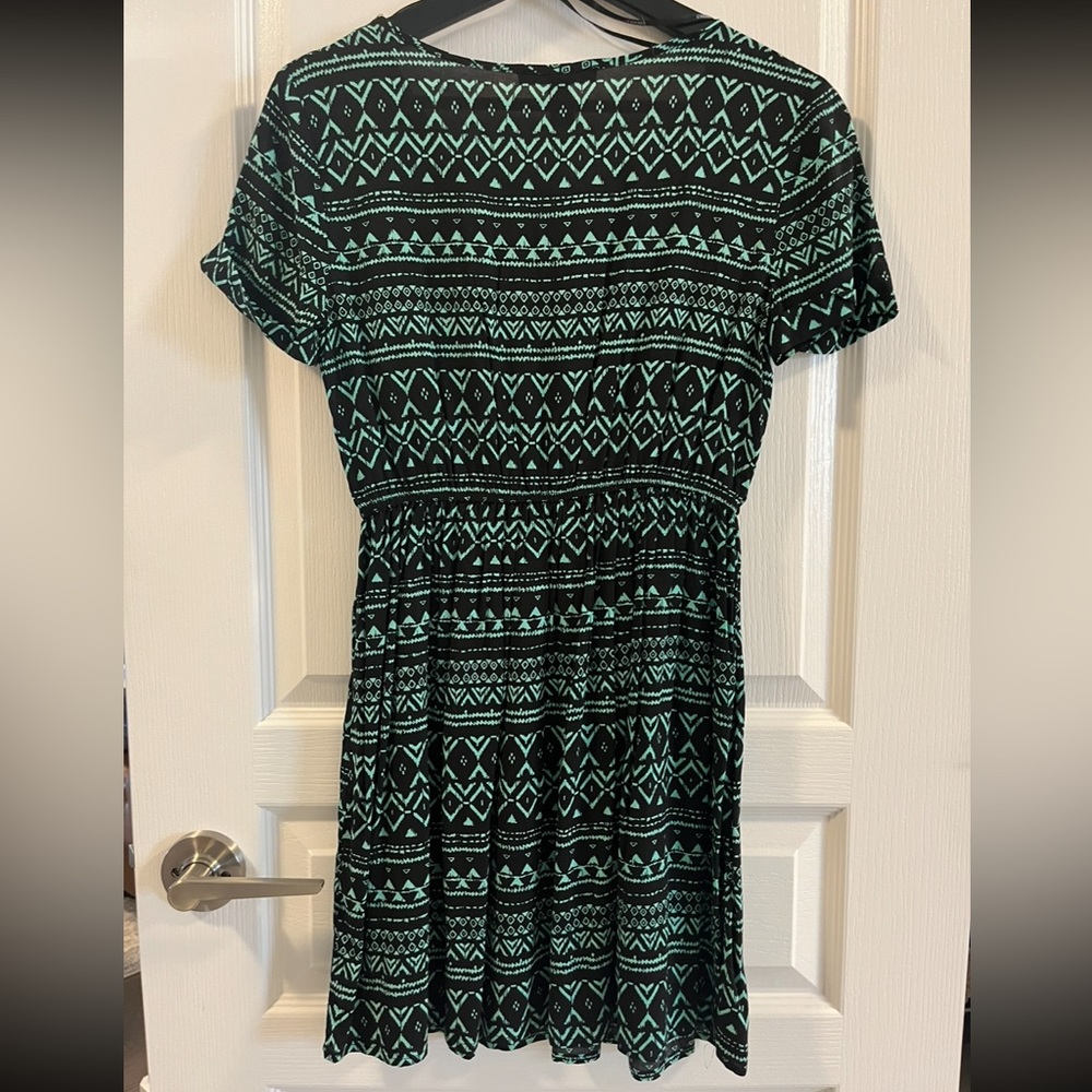 SMALL DRESS - Picture 2 of 4